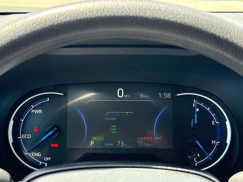 Used 2024 Toyota RAV4 XLE w/ Convenience Package image 18