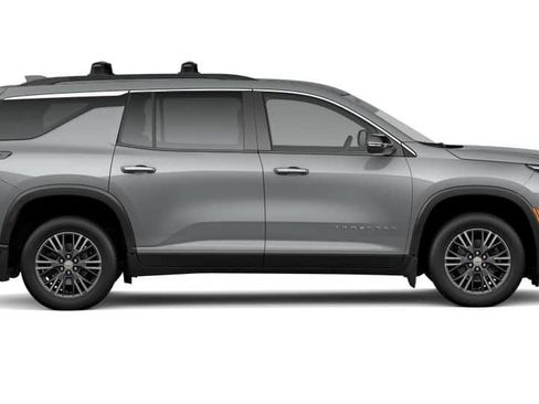 New 2026 Chevrolet Traverse LT w/ Driver Confidence Package AWD/4WD image 34