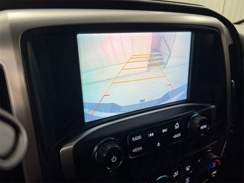 Used 2017 GMC Sierra 3500 SLT image 21