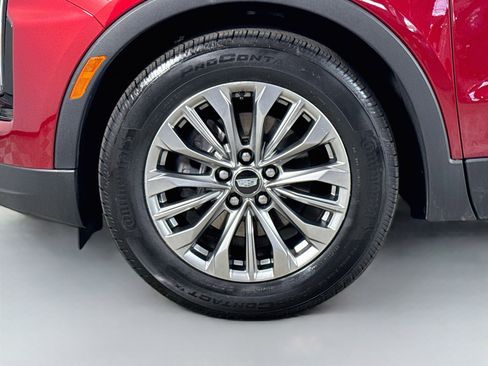 Used 2024 Cadillac XT4 Premium Luxury FWD image 38