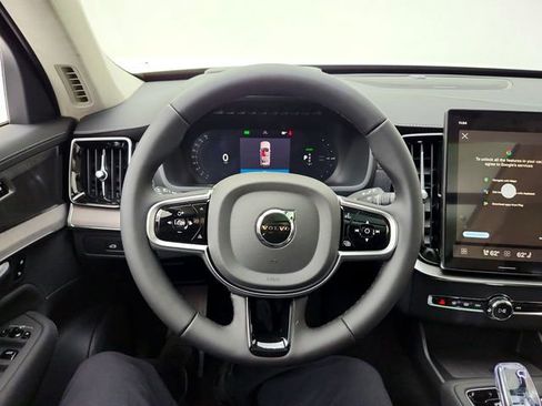New 2026 Volvo XC90 T8 Ultra w/ Lounge Package image 38