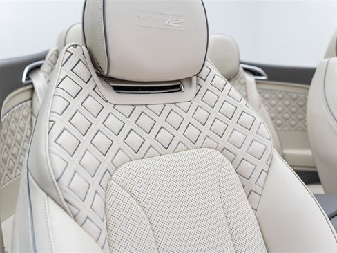 Used 2024 Bentley Continental GT Speed AWD/4WD image 59