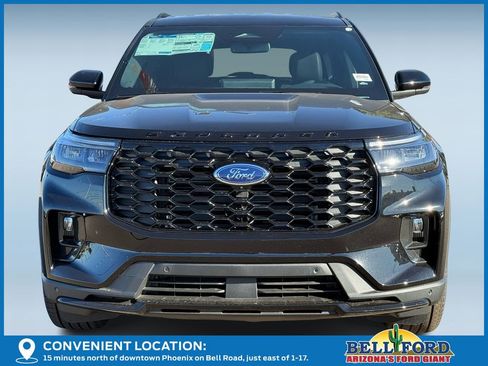 New 2026 Ford Explorer ST-Line w/ ST-Line Street Pack image 5