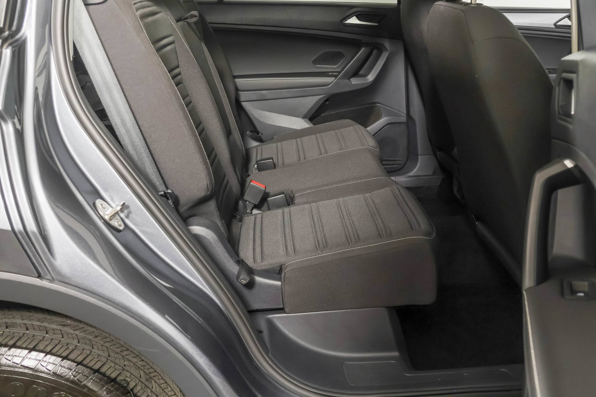Used 2023 Volkswagen Tiguan S FWD image 41