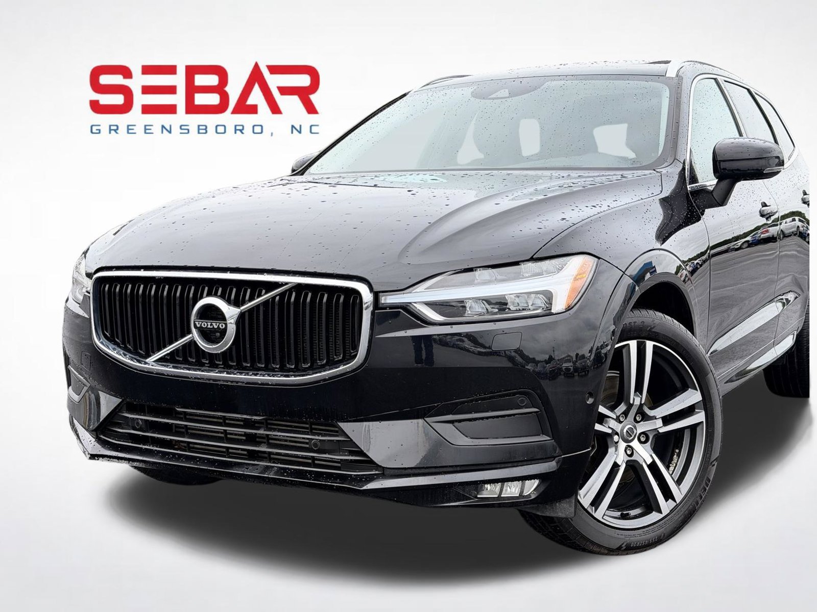 Used 2019 Volvo XC60 T5 Momentum w/ Multimedia Package AWD/4WD image 2