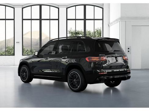 New 2026 Mercedes-Benz GLB 35 AMG 4MATIC image 29