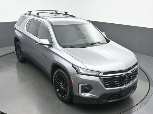 Used 2023 Chevrolet Traverse LT w/ Rear Camera Mirror Package AWD/4WD image 45