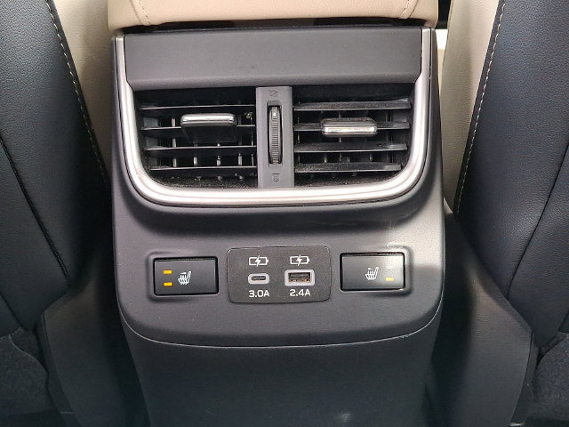 Used 2025 Subaru Legacy Limited AWD/4WD image 11