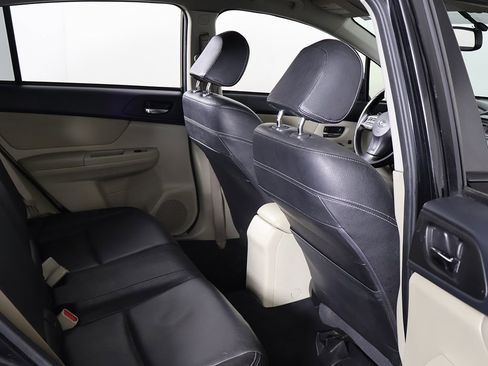 Used 2013 Subaru Crosstrek 2.0i Premium w/ Popular Pkg 2 image 23