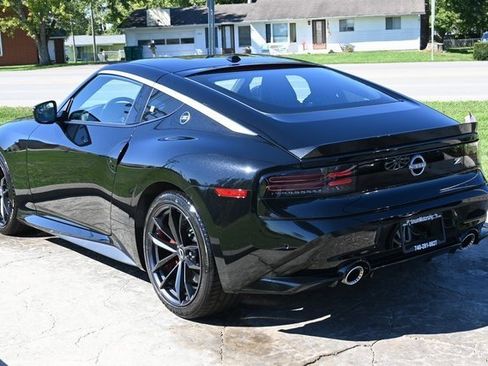 Used 2024 Nissan Z Performance w/ Floor Mat Package image 7