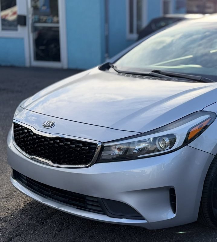 Used 2017 Kia Forte LX FWD image 23
