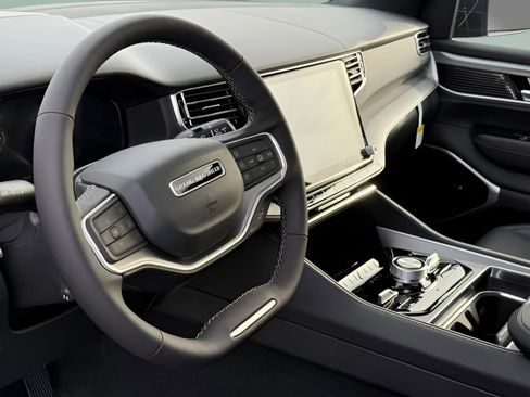 New 2026 Jeep Grand Wagoneer Limited AWD/4WD image 20
