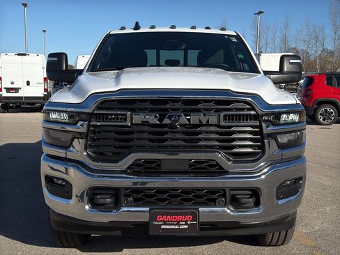 New 2026 RAM 2500 Tradesman image 3