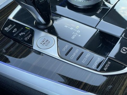 Used 2020 BMW X5 xDrive40i w/ Convenience Package image 21