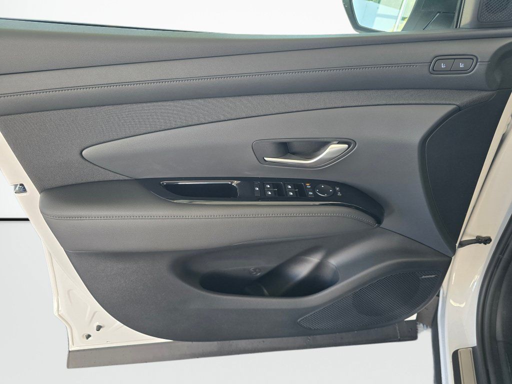 New 2026 Hyundai Tucson Limited AWD/4WD image 33