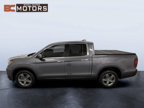 Used 2023 Honda Ridgeline RTL-E image 3