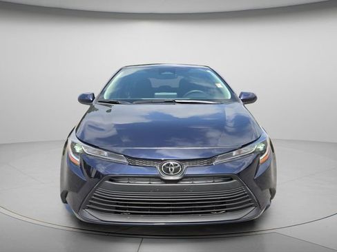 Used 2024 Toyota Corolla LE FWD image 4