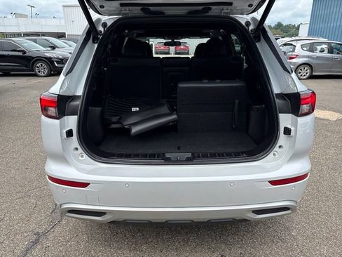 Used 2022 Mitsubishi Outlander SEL AWD/4WD image 24