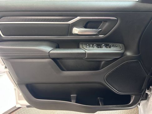 Used 2025 RAM 1500 Big Horn AWD/4WD image 4