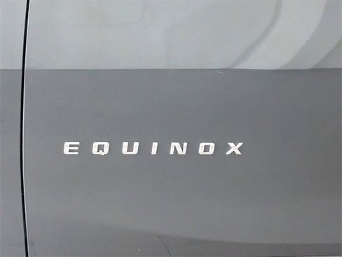 Used 2021 Chevrolet Equinox LT image 5