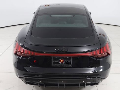 Used 2024 Audi RS e-tron GT w/ Carbon Performance Package image 95