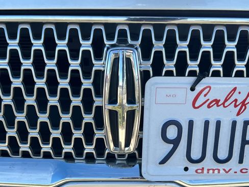 Used 2018 Lincoln MKZ Reserve image 10