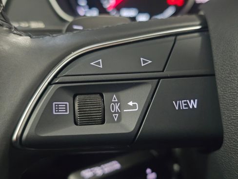 Used 2023 Audi Q5 2.0T Premium w/ Convenience Package image 43