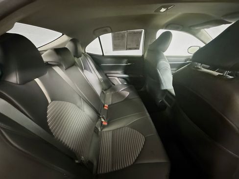Certified 2022 Toyota Camry SE w/ Convenience Package FWD image 24