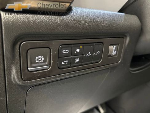 Used 2024 GMC Hummer EV 3X w/ LPO, Sport Package image 14