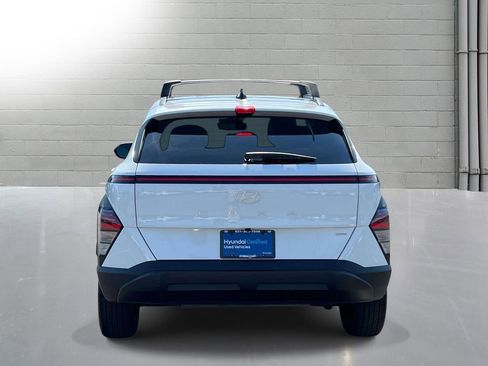 Used 2025 Hyundai Kona SEL AWD/4WD image 7