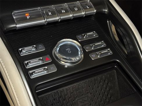 New 2026 Lincoln Nautilus Reserve image 25