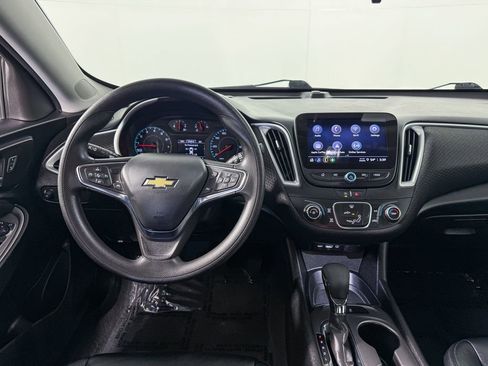 Used 2023 Chevrolet Malibu LS image 13