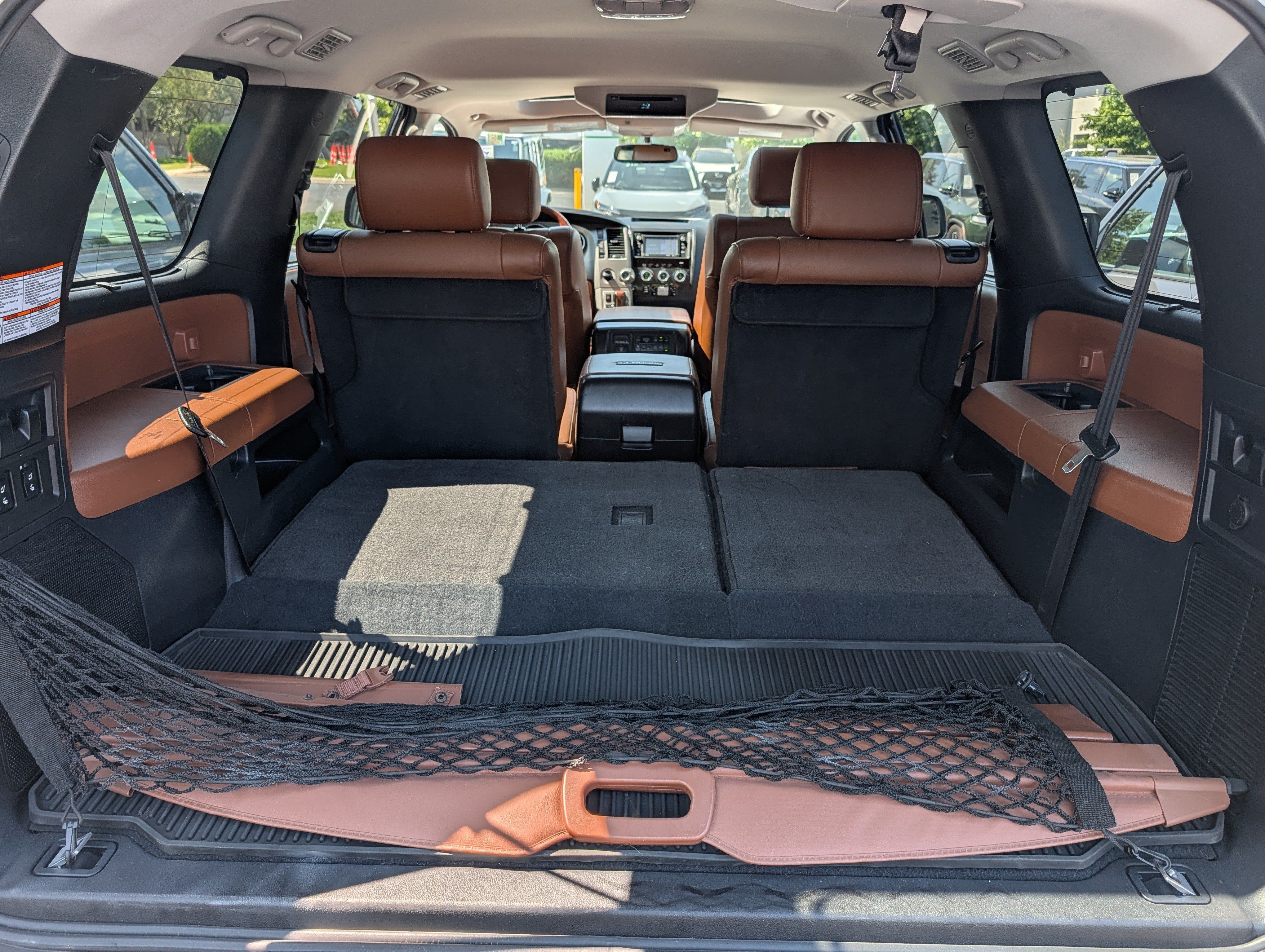 Used 2016 Toyota Sequoia Platinum AWD/4WD image 18