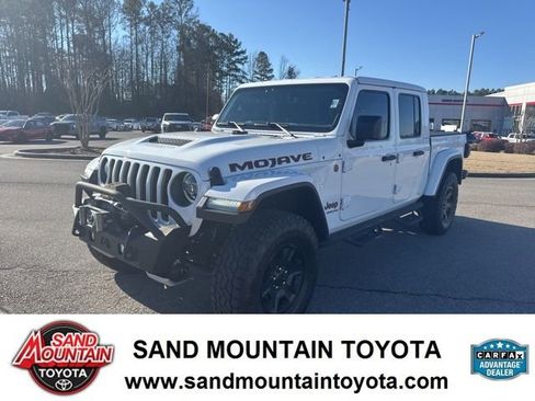Used 2021 Jeep Gladiator Mojave image 6