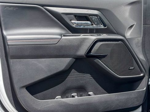 Used 2024 Chevrolet Silverado EV RST AWD/4WD image 44
