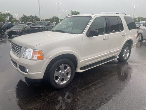 Used 2003 Ford Explorer Limited AWD/4WD image 2