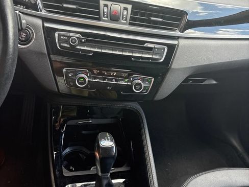 Used 2016 BMW X1 xDrive28i AWD/4WD image 3