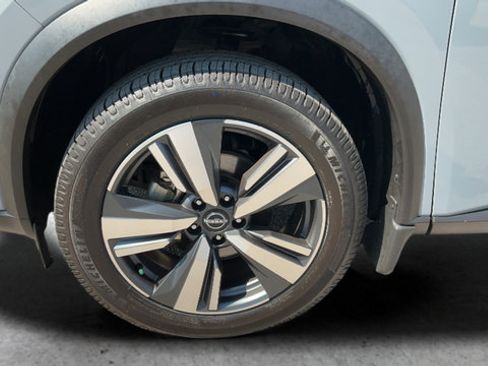 Used 2023 Nissan Rogue Platinum AWD/4WD image 26
