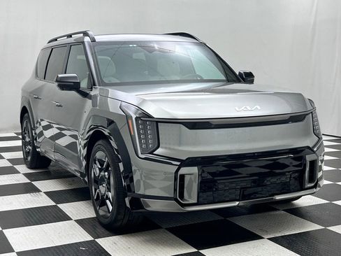 Used 2024 Kia EV9 GT-Line AWD/4WD image 2