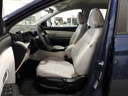 New 2026 Hyundai Tucson SE image 14