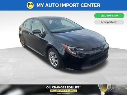 Used 2021 Toyota Corolla LE w/ Carpet Mat Package (TMS)