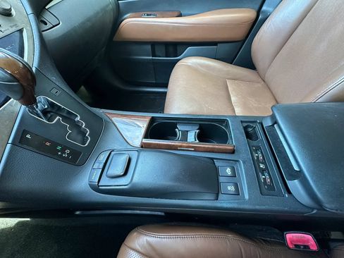 Used 2013 Lexus RX 450h AWD w/ Navigation Pkg image 14