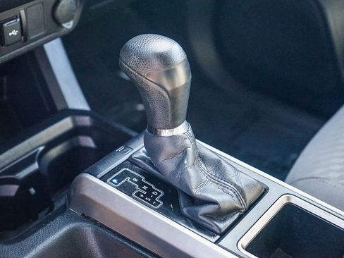 Used 2021 Toyota Tacoma SR5 image 16