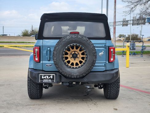 Used 2023 Ford Bronco Outer Banks image 5