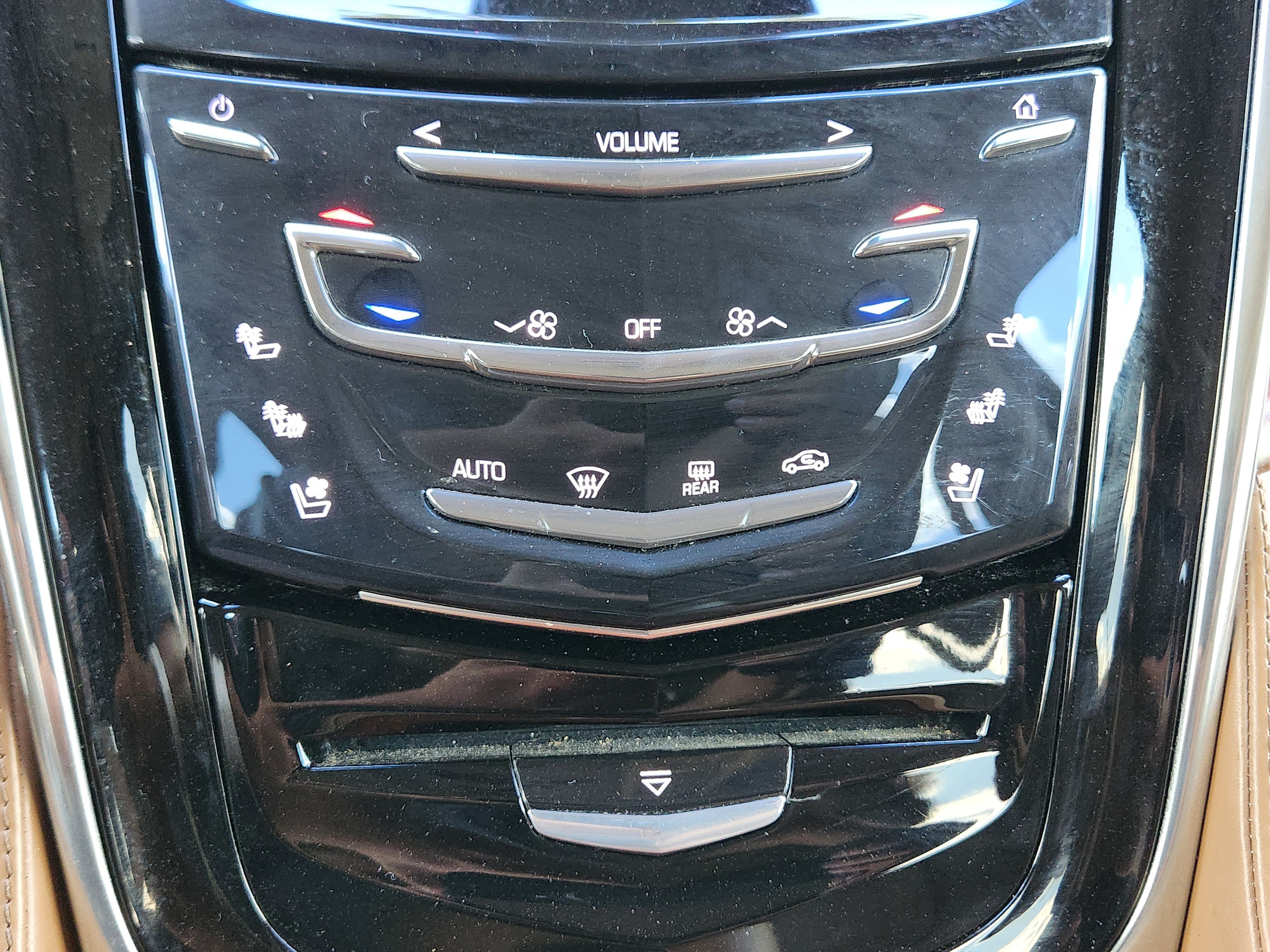 Used 2015 Cadillac Escalade ESV Platinum AWD/4WD image 14