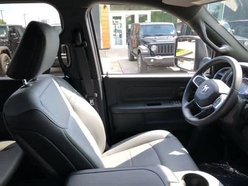 New 2026 RAM 3500 Tradesman AWD/4WD image 16