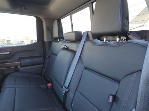 Used 2019 Chevrolet Silverado 1500 LT Trail Boss image 33