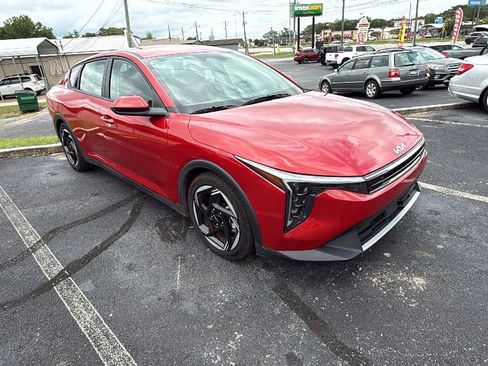 Used 2025 Kia K4 EX FWD image 3
