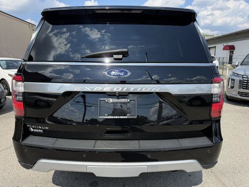 Used 2018 Ford Expedition Platinum AWD/4WD image 10