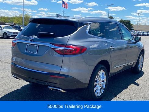 Certified 2020 Buick Enclave Essence w/ Sound and Sites Package FWD image 3